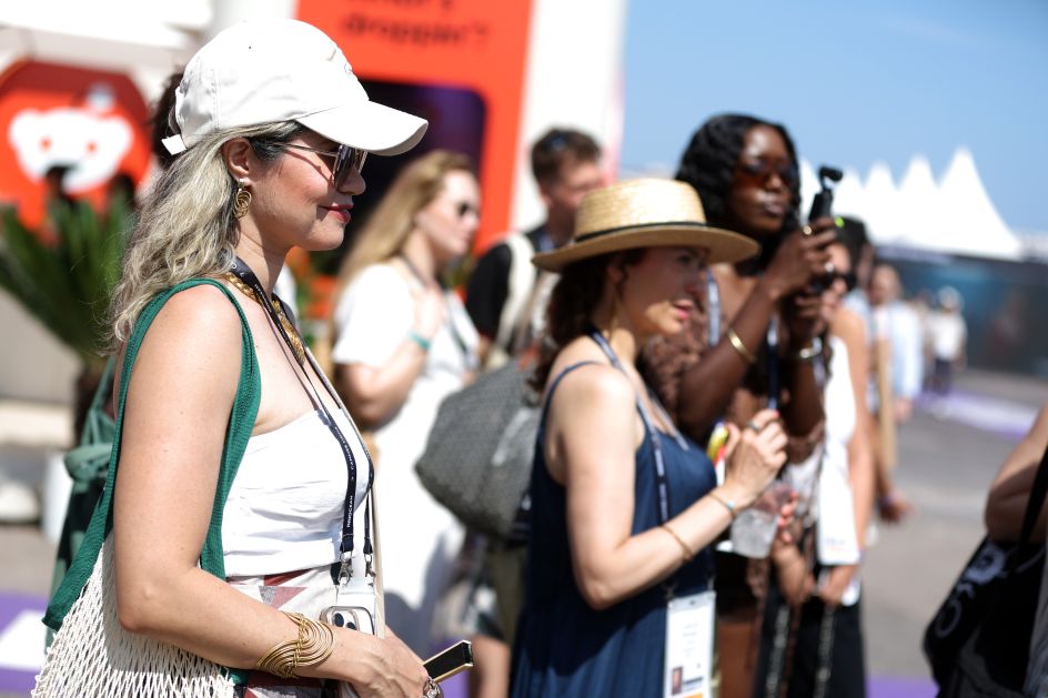 Croisette Confidential tour with Rob Mayhew. Image courtesy of Cannes Lions